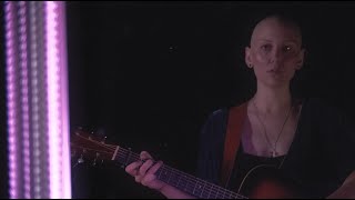 Video thumbnail of "Molly Tuttle - Mirrored Heart (FKA twigs Cover - Official Music Video)"