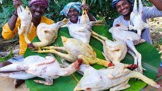 Country Chicken Gravy | Nattu Kozhi Kulambu | Cooking Traditional Village Country Chicken Recipe