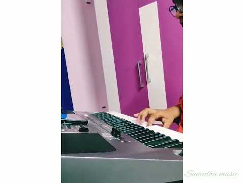 Sarkaaru vari paata tittle song 🎵 on keyboard by sumedha