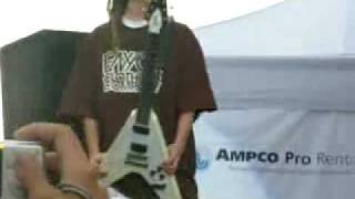 Tom Kaulitz and their sexiest moments with his guitar Resimi