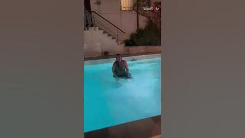 Woman's friends catch her off-guard with a hilarious pool push at birthday celebration || WooGlobe