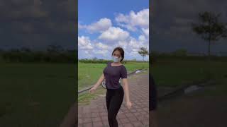 Mumpung Cerah, Ain Aja