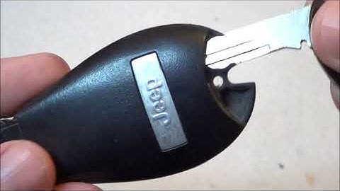 How to change battery on jeep cherokee key fob