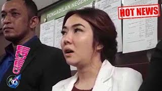 Hot News! Foto Natal Tanpa Gading, Air Mata Gisel Jatuh - Cumicam 12 Desember 2018