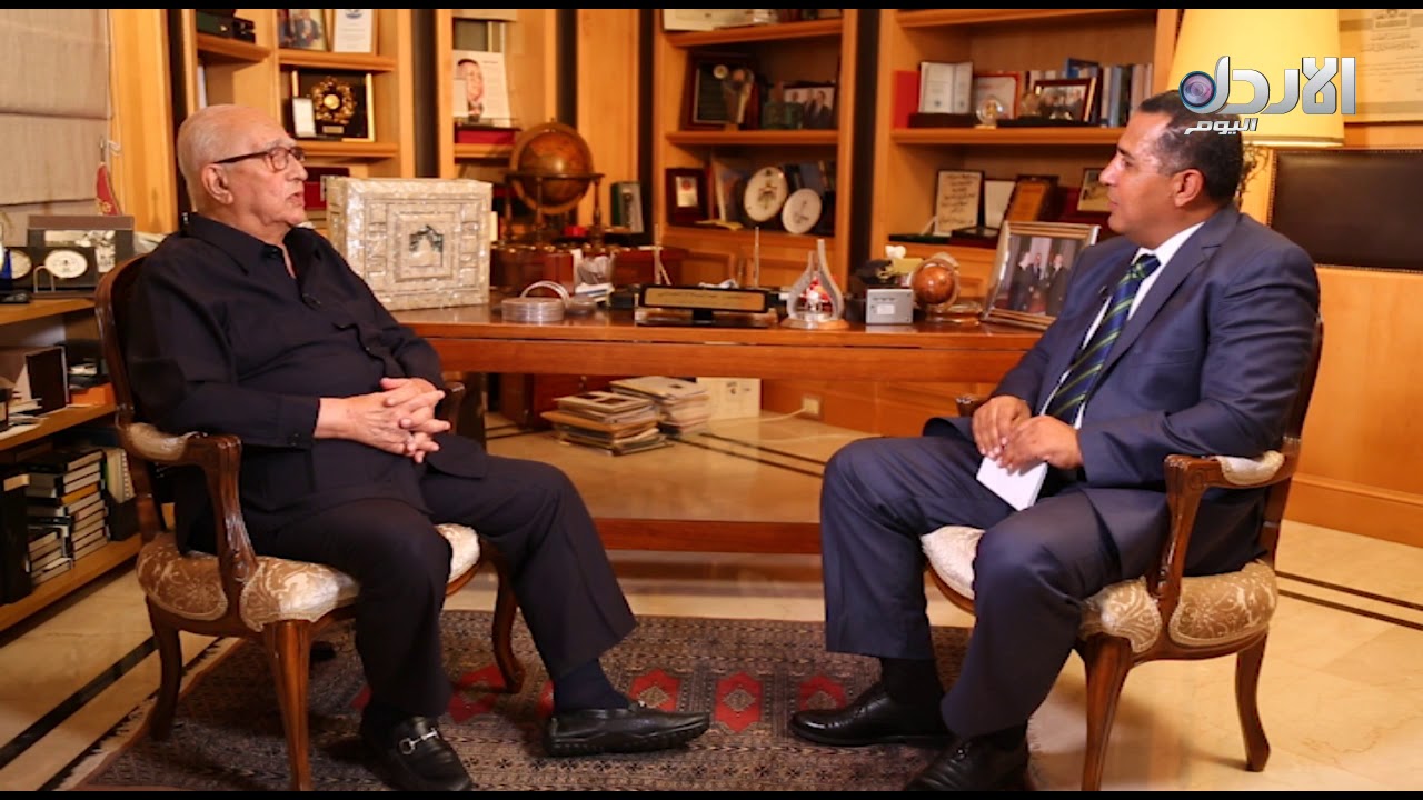 برنامج مواجهة 36 - دولة رئيس الوزراء الاسبق د.عبد السلام المجالي مع طالب الحياصات
