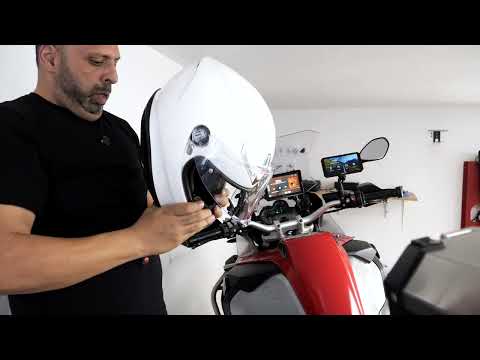 EJEAS Q8 testing with Carpuride W702 smart display.