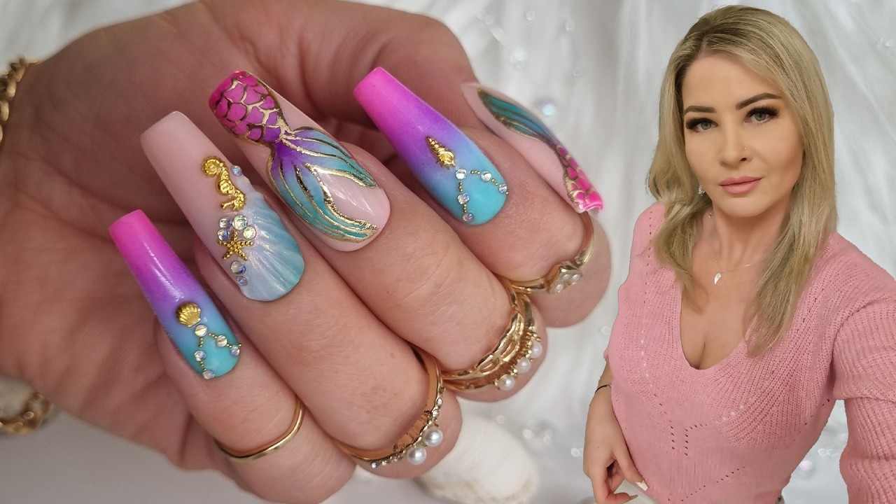 Mermaid Nails 🧜‍♀️  Best way to ombre gel polish. Summer nail art tutorial