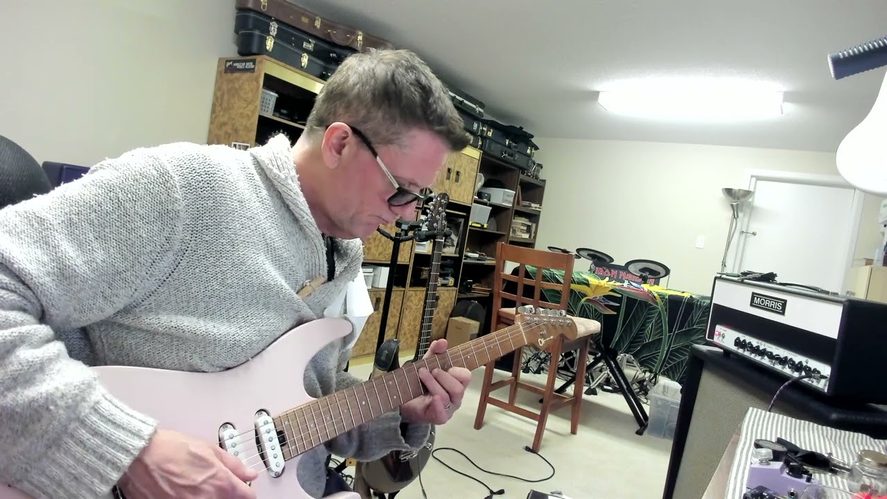 Morris XSIII through Ox Box: Van Halen - Dancin' the night away Tone Test