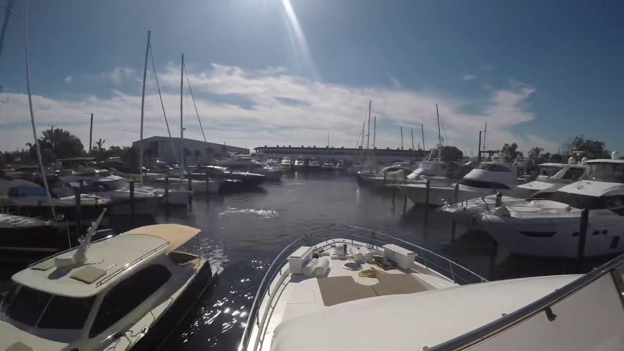 Yacht Time Lapse- 72’ Vitech Motoryacht "Old Sport" Navigating into Harbour Towne Marina