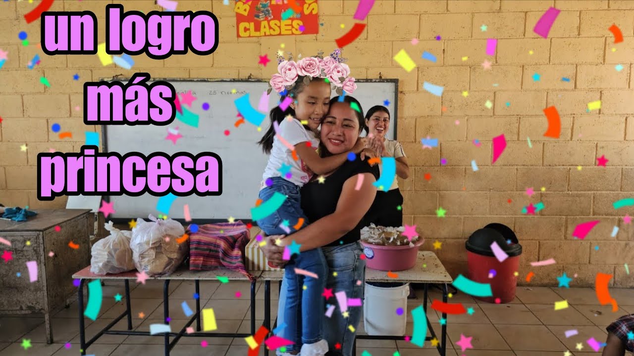Venimos a festejar los 5K 🥳con los compañeritos de Tuly Todos la felicitaron 👩‍❤️‍👩
