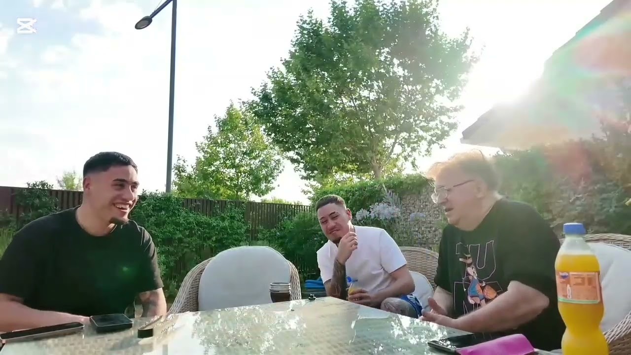 Zonagemelos Paco Porras y Manolito de charla al sol🌞