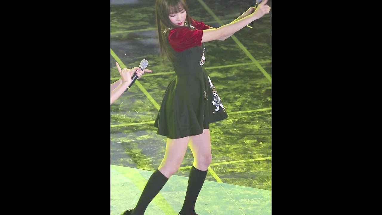 170209 여자친구 - 오늘부터 우리는(Me Gustas tu) 유주직캠 @ 평창올림픽 G1기념행사 강릉 하키센터 by 해를보는아이