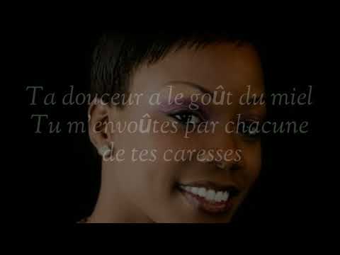 Video thumbnail for Karaoke Aime-moi plus fort - Perle Lama