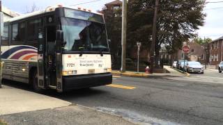 NJ TRANSIT Bus : MCI D4000s #7699 & #7721 on the 165 at Woodcliff Ave