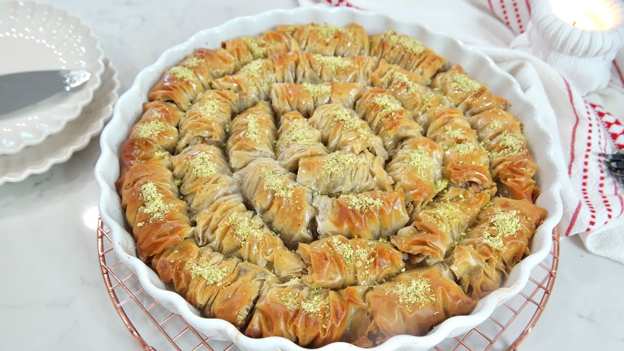 Баклава с орехи