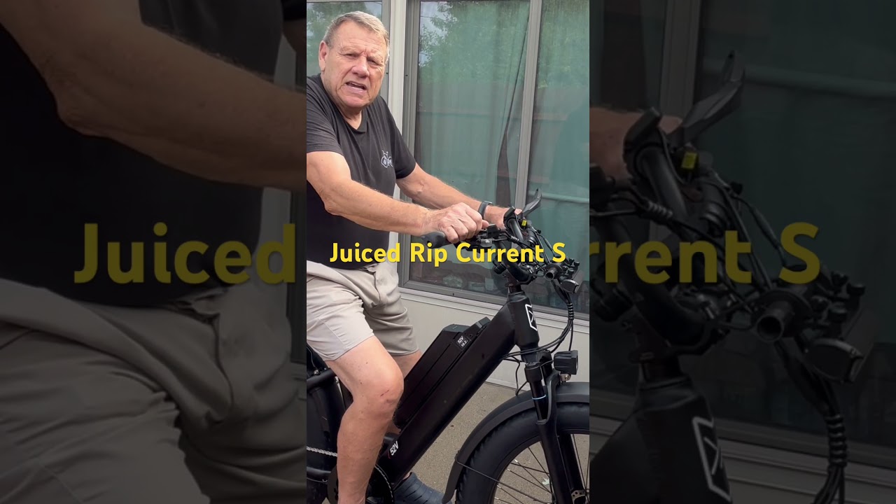 Juiced Rip Current S 26x4 inch fat tire bike. 