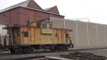 CSX Y124 w Chessie Caboose Train