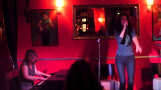jazz singing jam at Baroc open mic Paris