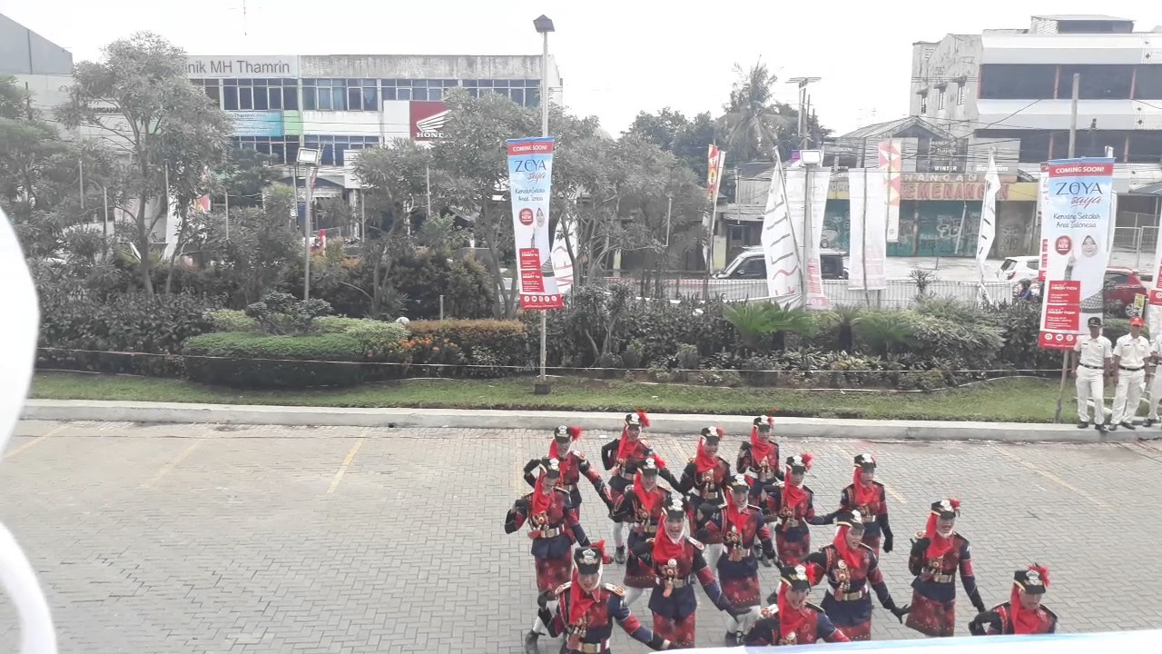 Paskibra smpn 1 cikarang utara @Lkbb zoya GP MALL