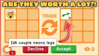 😱😱OMG! ARE THEY WORTH A LOT?! THEY WANT SOME NEON LEGS FOR THIS *NEW* GARDEN SNAKE IN ROBLOX#adoptme