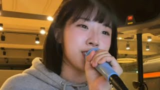 Haseul singing OBLIVIATE by IU on Instagram Live