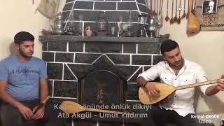 Ata Akgül Umut Yildirim Kapının Önünde Önlük Dikiyi