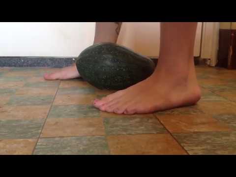 BARE FEET PUMPKIN CRUSH - TOTALLYLOVEFEET