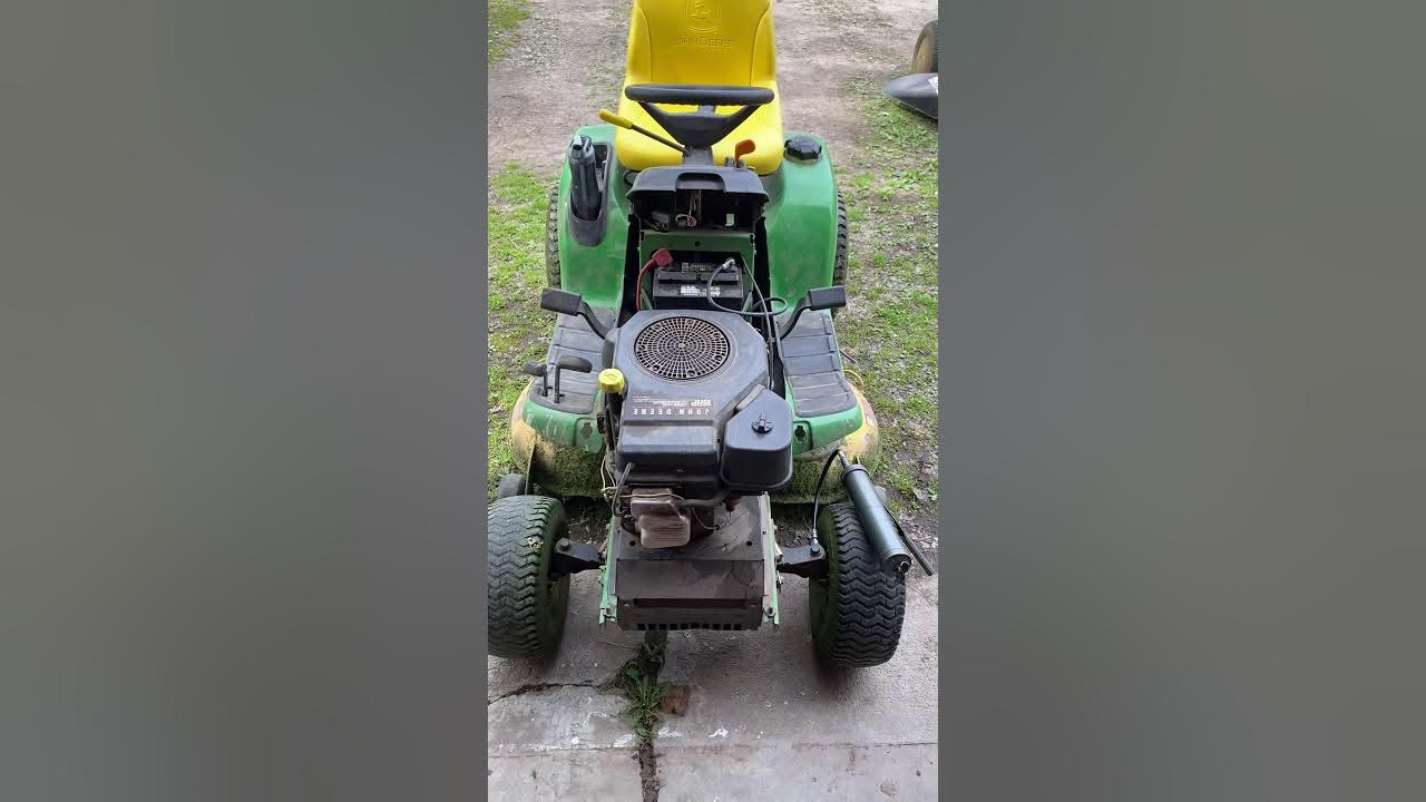 How to grease the mower deck and wheel studs on a John Deere LT160
