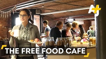 You Only Pay For Time At This Cafe