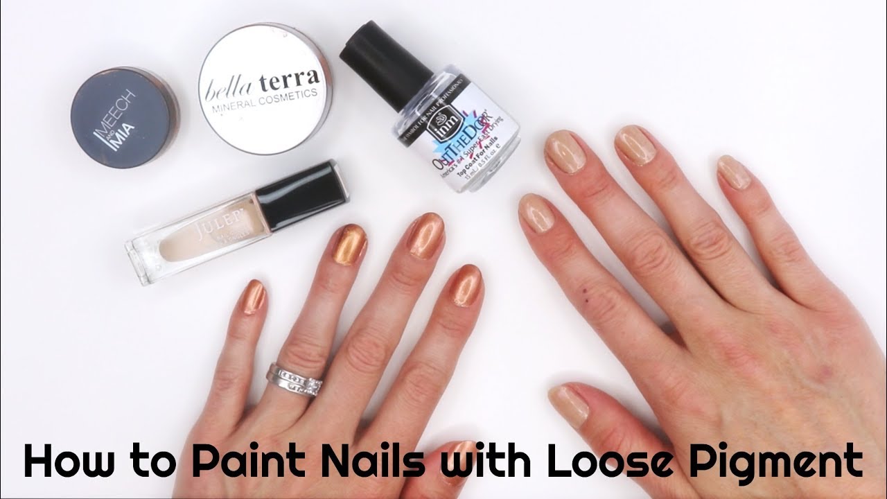 How to DIY Nail Polish: 4 Steps With Pictures