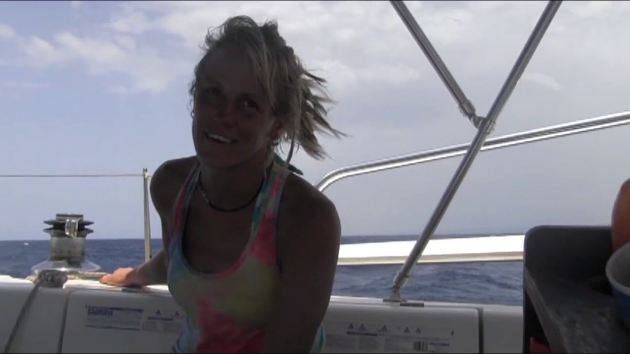 Its A Beautiful Mona! Sailing across the notorious Mona Passage, running out of fuel an FIRE!