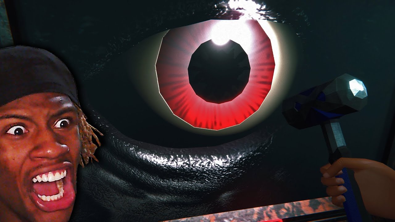 AGGRESIVE DEEP SEA MONSTER IS FOLLWOING ME!!! | Sinking Iron