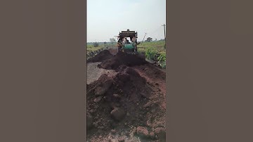 Spreading of murum For formation of metallic road #roadworks #shorts #construction #bgmi #bitumen