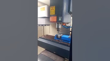 CNC MILLING MACHIN OPERATOR SHORT VIDEO