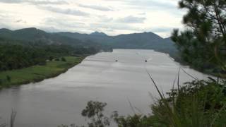 01366 - South East Asia Trip 2014 Saigon Hué Raw Clip