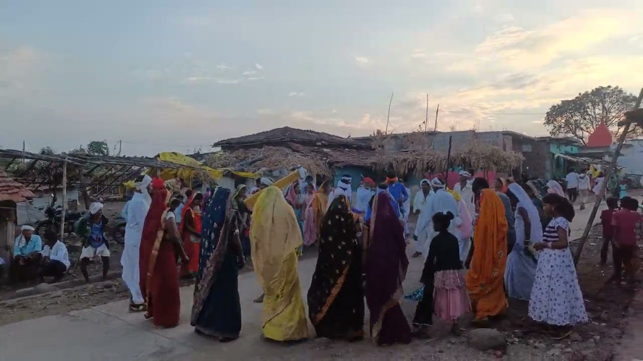 Sidhauli ke karykram mere gaon kitne kilometre mein hua tha