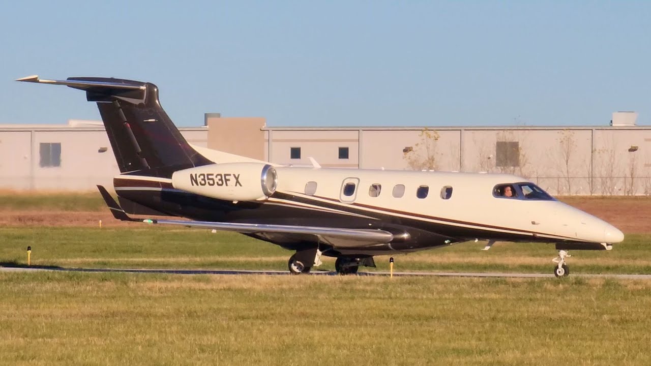 2012 Embraer EMB-505 Phenom 300 | Taxi & Takeoff | New Century AirCenter (JCI/KIXD) | N353FX