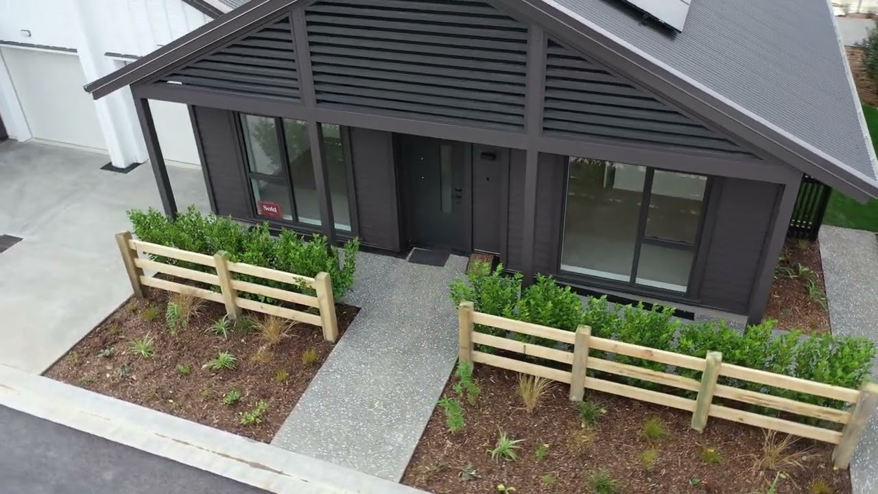 youtube-video-thumbnail