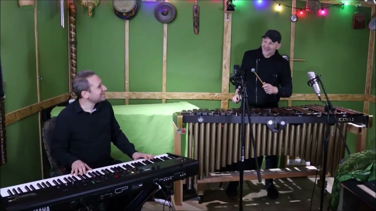 מחרוזת בוסה ישראלית  - (דואו מרימבה)  רמי שולר וגלעד שפירא