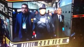 UFC 214  Daniel Cormier vs Jon jones 2 entrance