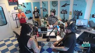 Steve & Ginie Jackson - 7 Billion People (Live) Dans Rej Against Le Matin à BLVD 102.1