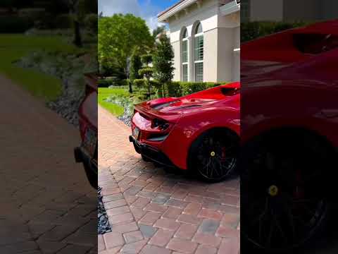 Ferrari F8 spider