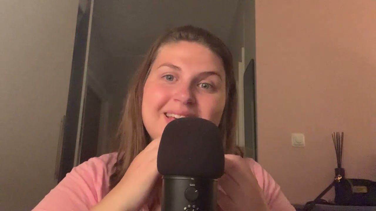 Asmr Ramble & Tapping