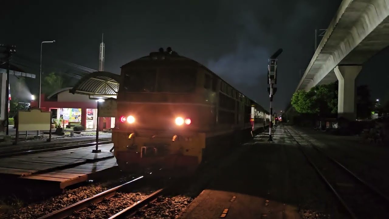 Night Trip from Asok To Hua Mak Station, Bangkok 🇹🇭