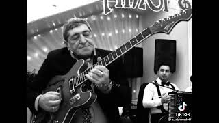 Rehmetlik Remis Gitara