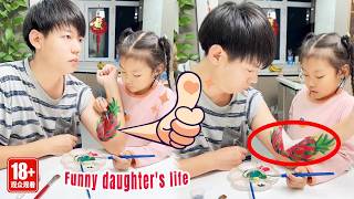 Does your daughter not have a sketchbook anymore? Why did she start drawing on her arms?!