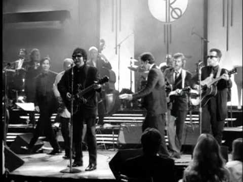 Roy Orbison   Oh Pretty Woman from Black  White Night