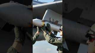 Smaller AIM-9X Sidewinder for Stealth Weapons Bays in Development #AIM9X #StealthMissile