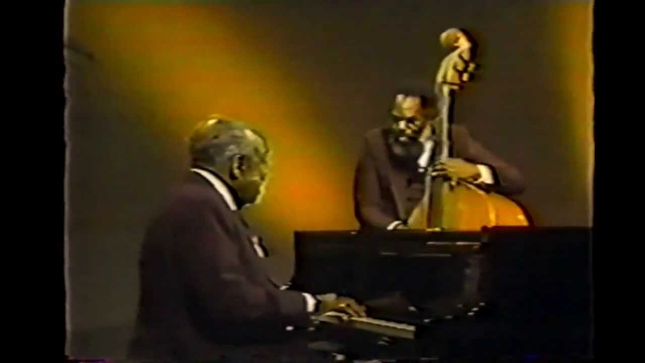 Fats Waller, Andy Razaf 'Honeysuckle Rose' house on Atkins Ave ...