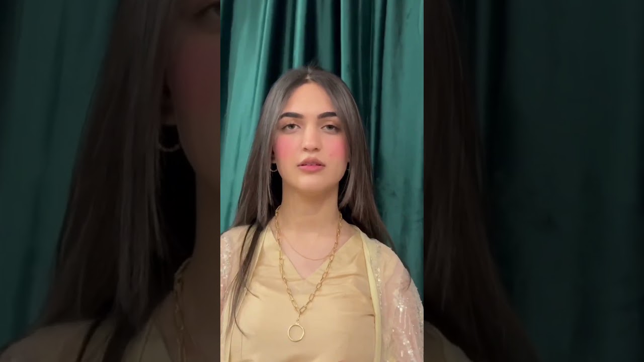 Shoping yellow suit😊 